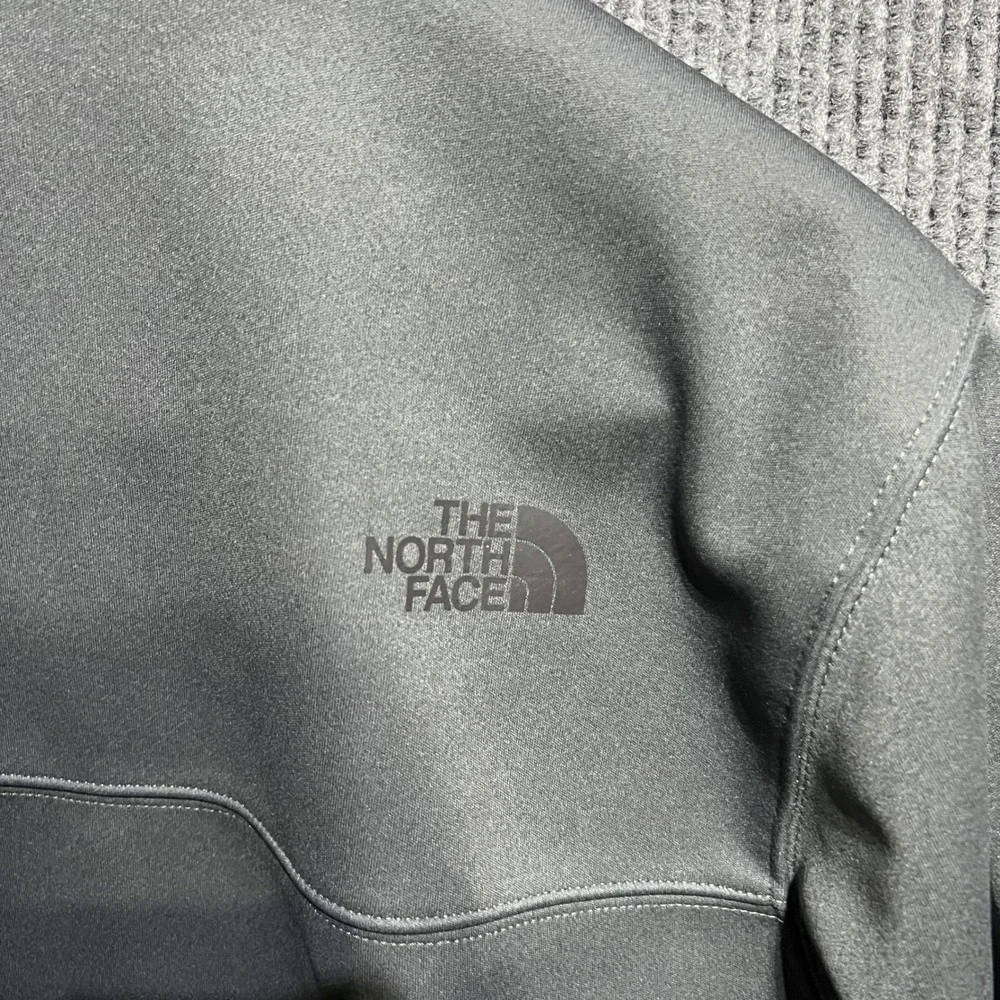 The North Face Apex Bionic Softshell Jacket Mens Size M Grey Windproof Full Zip